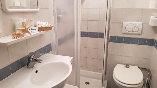 Hotel Haway Rimini Kültér fotó
